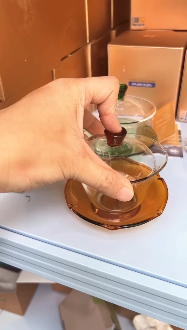 禾器  荷叶盖碗琥珀色
