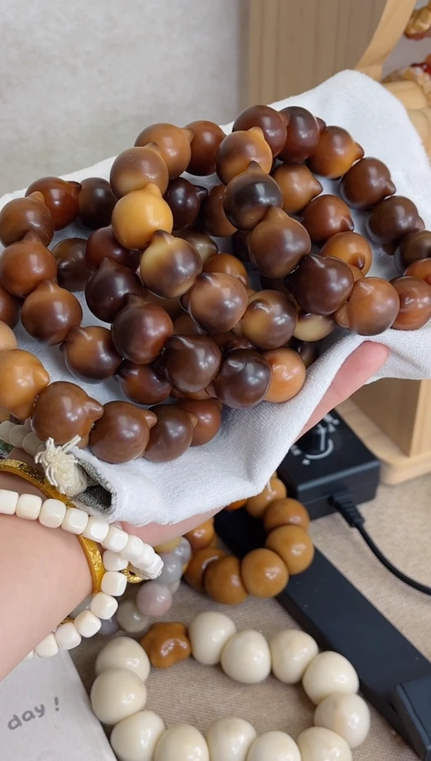 菩提根/象牙果手串r71干磨猫猫头20+瑕疵不补随机