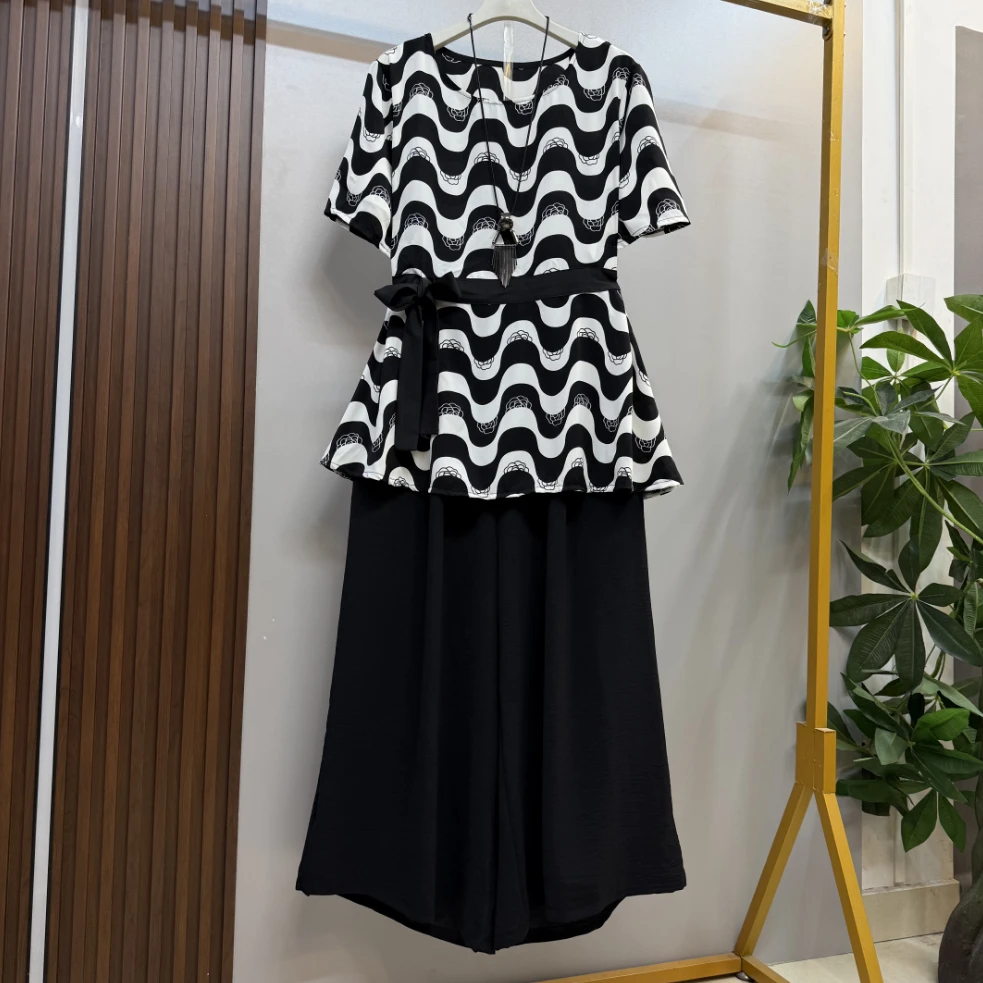 夏季新款微胖女生时尚气质条纹遮肉上衣十阔腿裤两件套（可单拍）