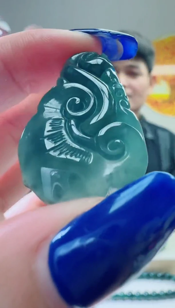 颈饰未镶嵌翡翠天然A货翡翠  多样性随机发其一