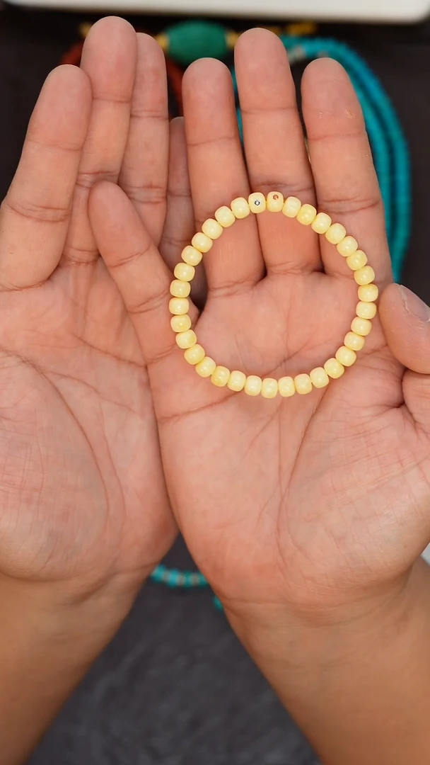 【闪购商品】蜜蜡裸石未镶嵌蜜蜡手串