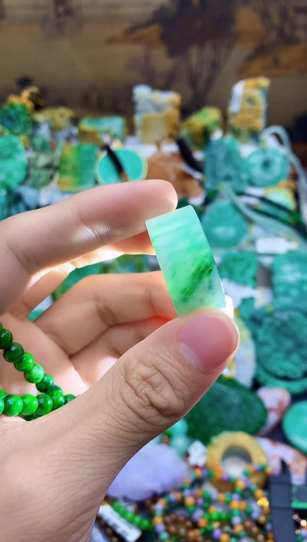 颈饰未镶嵌翡翠天然A货翡翠21圈口