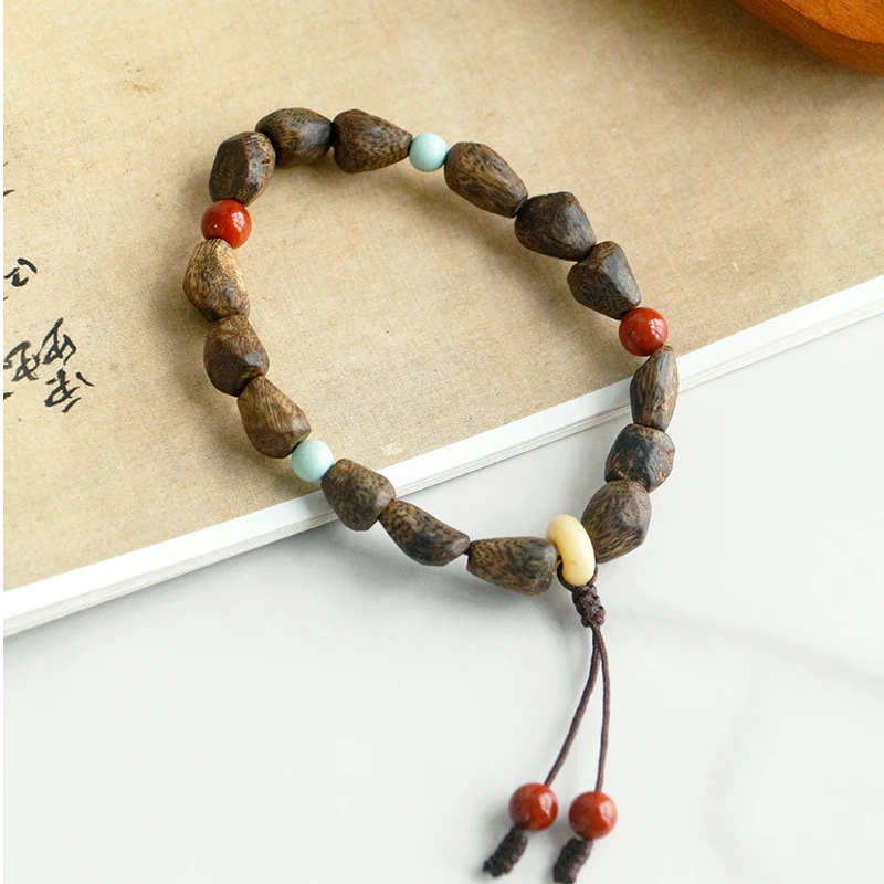 沉香莺歌绿奇楠沉香树丁料单圈手串