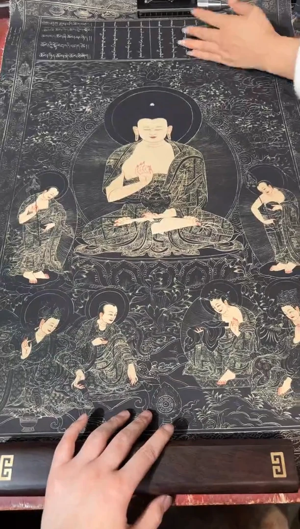 卷轴画龙妹的唐卡tk16