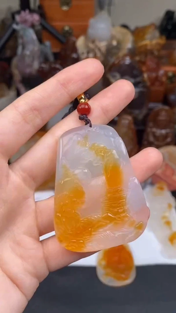 玛瑙/玉髓颈饰未镶嵌AA