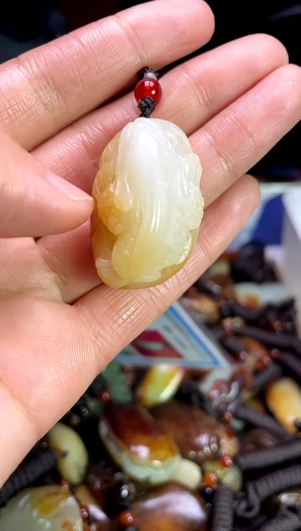 【闪购商品】和田玉颈饰未镶嵌1