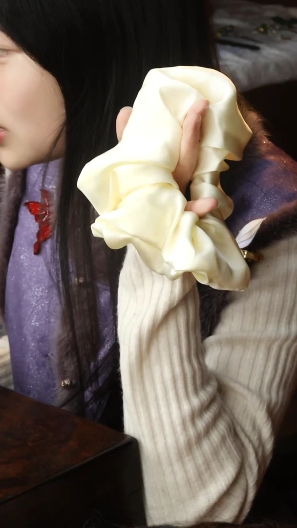 【闪购商品】刺绣纯手工非遗国风饰品一个