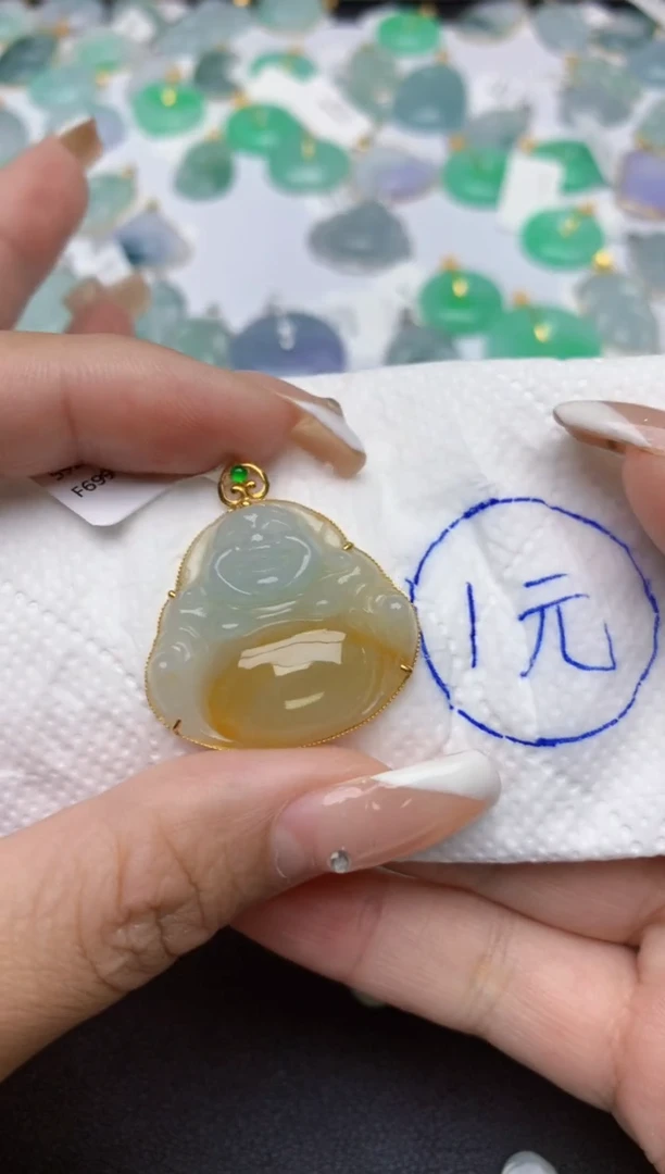 翡翠18K金镶嵌颈饰ꕥ****ঞ天然缅甸A货翡翠