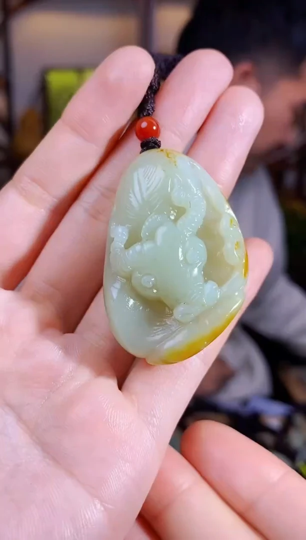 【闪购商品】和田玉颈饰未镶嵌1