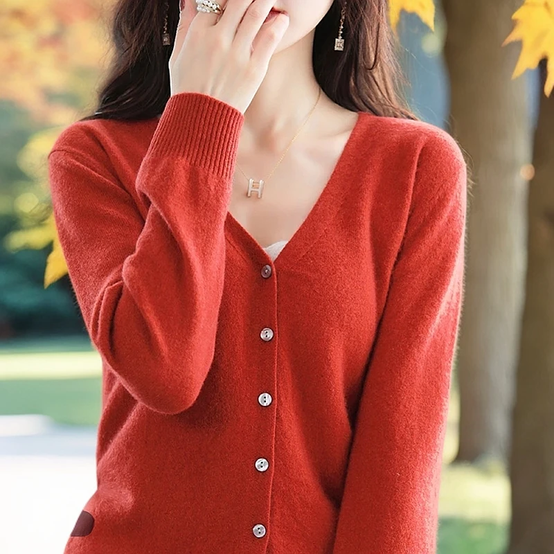 温柔风气质外搭洋气女士V领开衫针织外套上衣