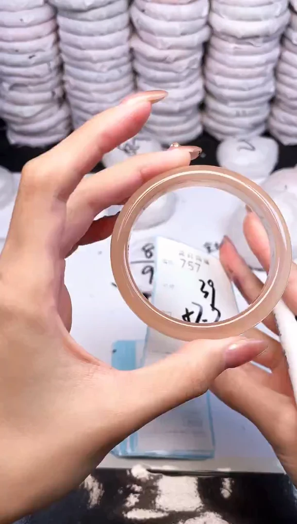 手镯玛瑙/玉髓未镶嵌757