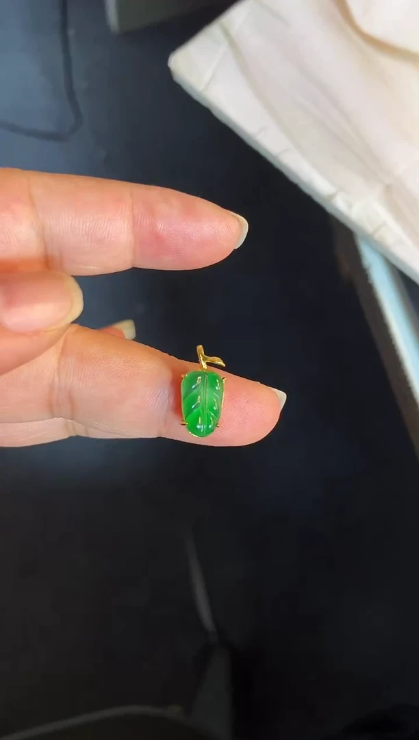 吊坠(不含链)银S925镶嵌翡翠1