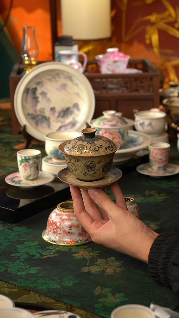 【闪购商品】初六分享好物@@缠枝莲盖碗