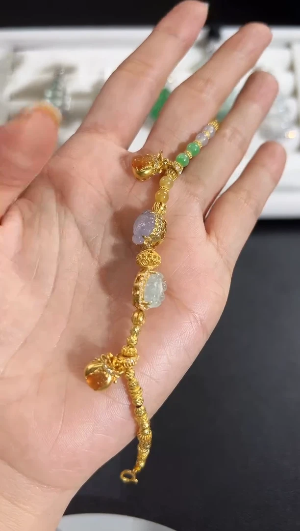 18K金镶嵌手链翡翠KRR1223-049