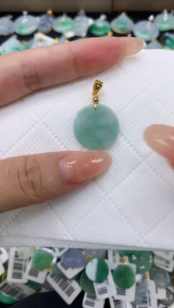 颈饰未镶嵌翡翠11111111111