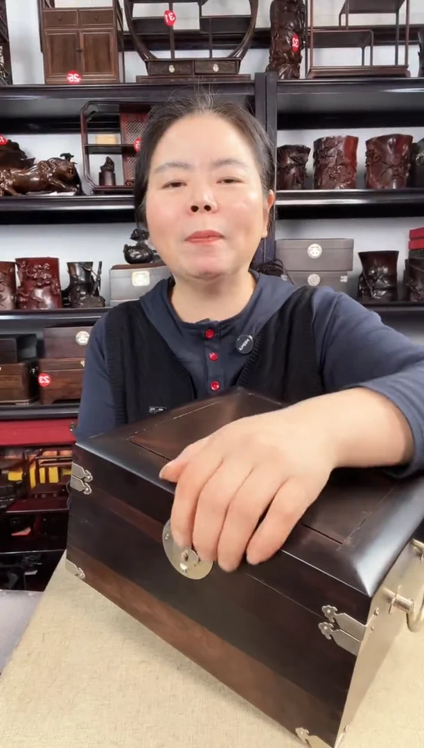 木老李红木工艺品