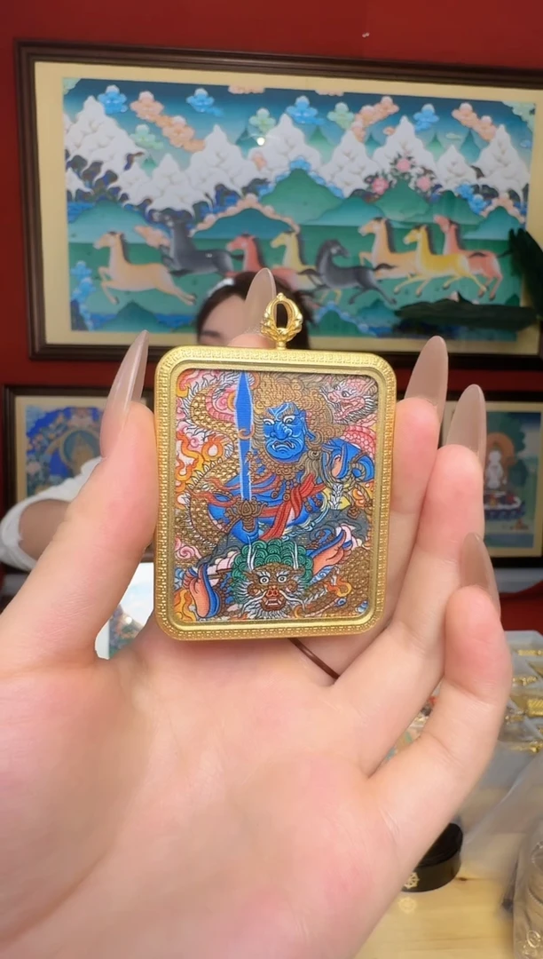 吊坠不动-热贡纯手绘唐卡