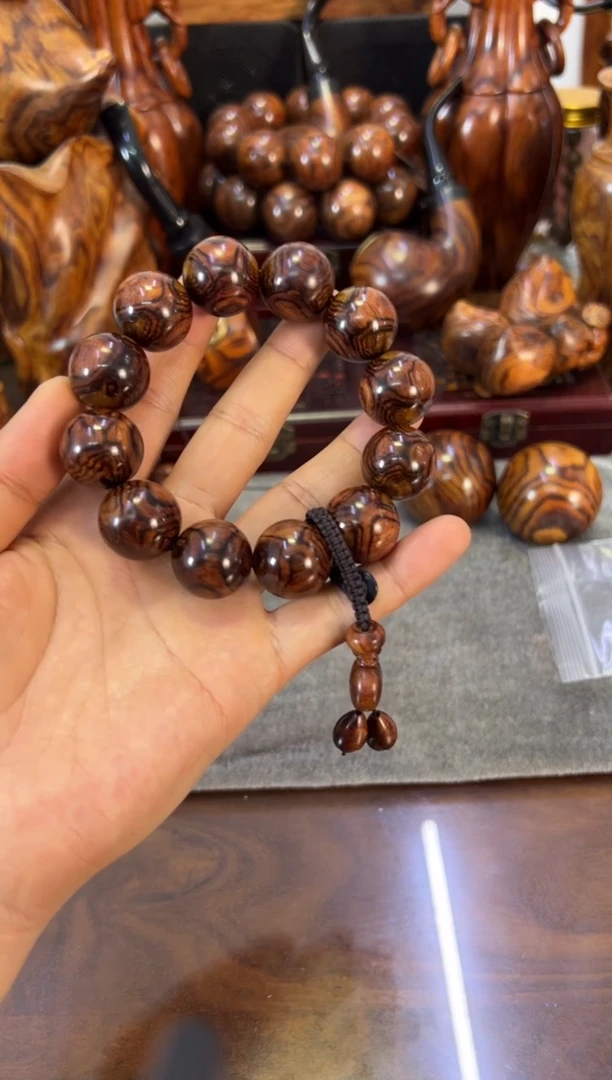 【闪购商品】黄花梨/降香黄檀手串/手链海南黄花梨2.0叉纹对眼手串