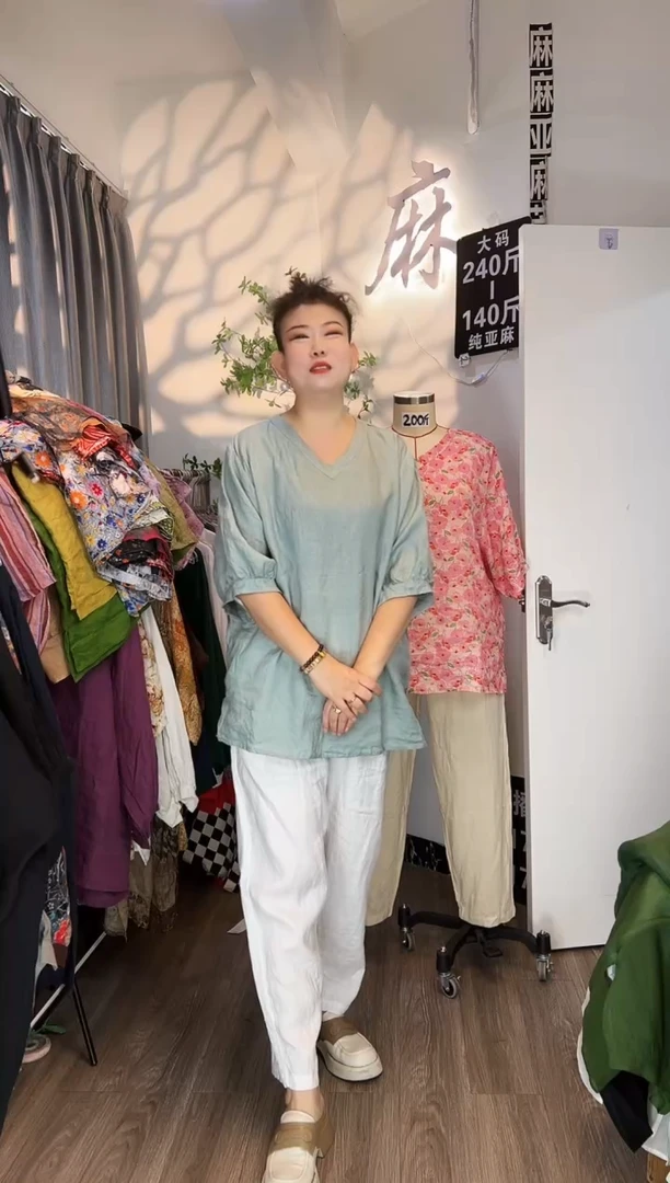 亚麻大码女装系列。