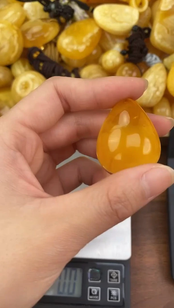 裸石琥珀未镶嵌天然蜜蜡琥珀