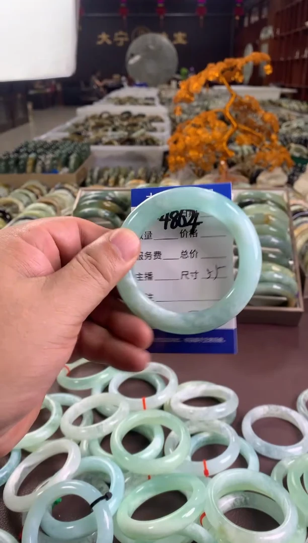 蛇纹石玉未镶嵌手镯4864