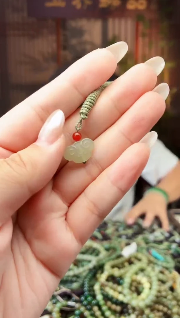 颈饰未镶嵌和田玉多样性发货拍一发一