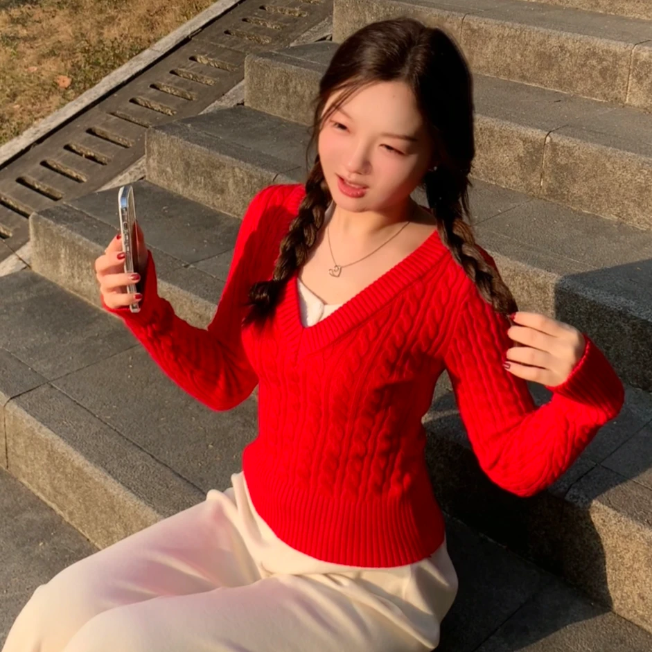 【壹点点甜】撞色假两件拼接v领针织衫收腰修身毛衣设计感长袖上衣