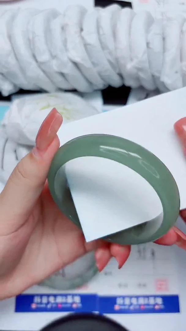 石英质玉手镯未镶嵌349-55