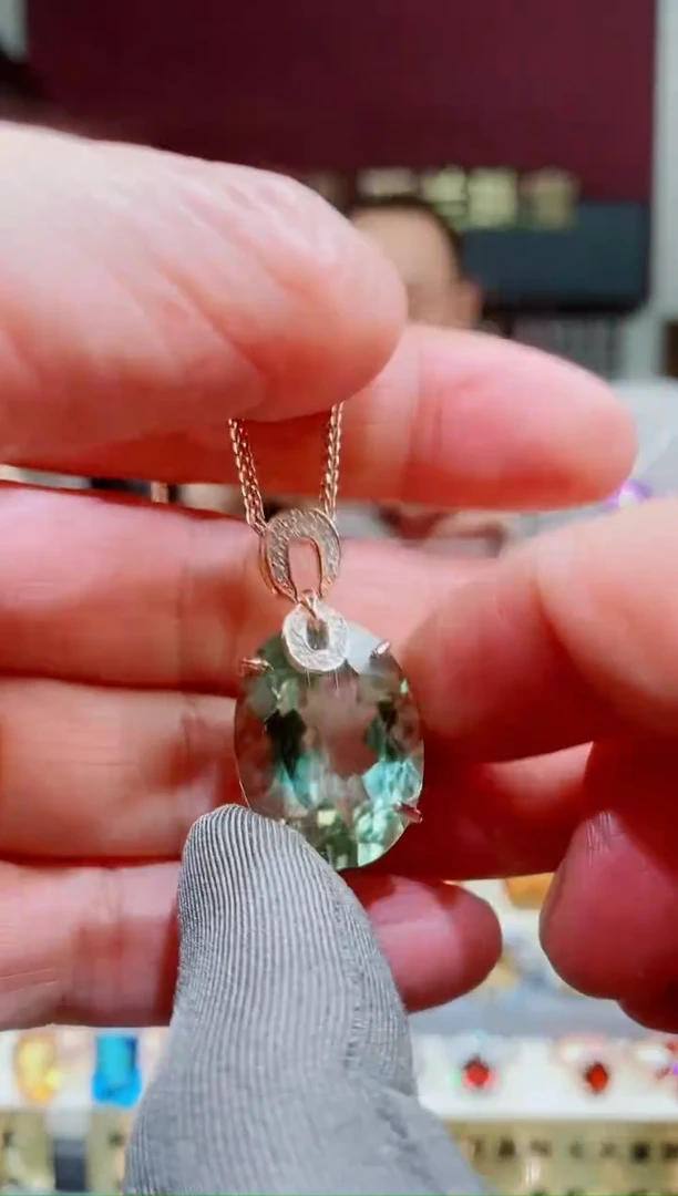 吊坠(赠链)银S925镶嵌绿水晶绿水晶吊坠