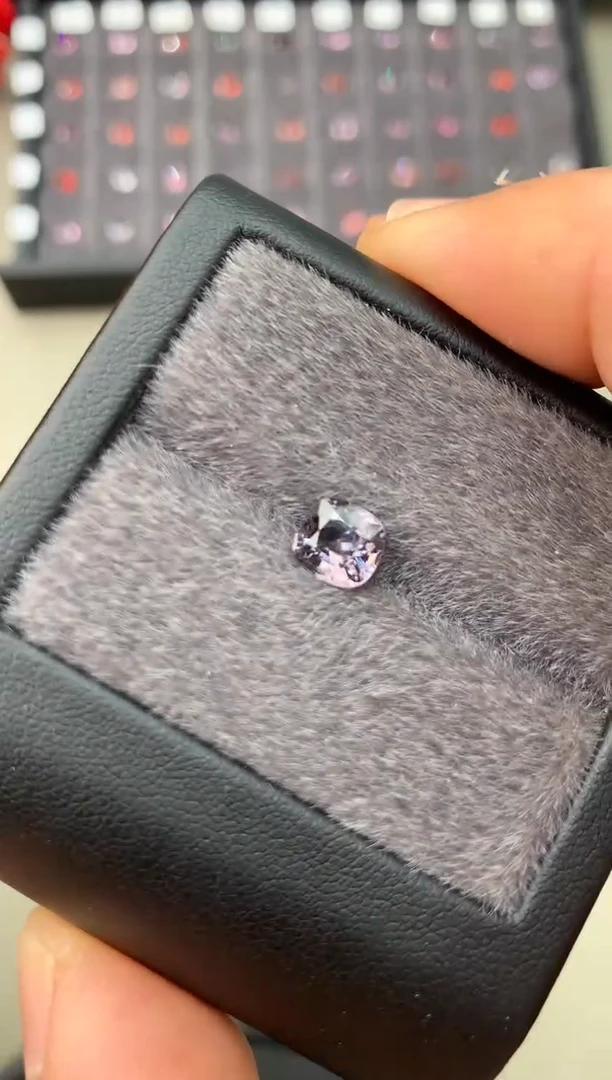 【闪购商品】定制尖晶石裸石未镶嵌1.66ct 枕型 金属色调