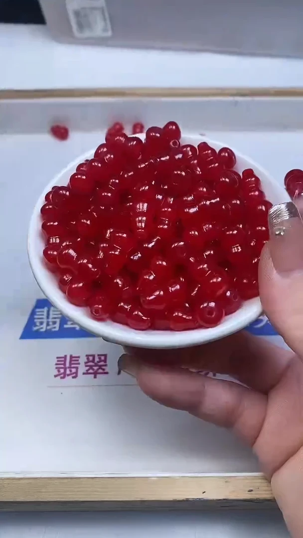 未镶嵌散珠玛瑙/玉髓E769 鸽血红大葫芦14*8mm6颗5.8元