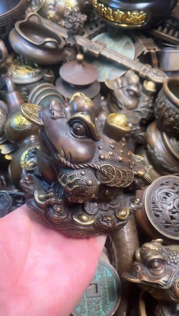 精美铜器点击下单