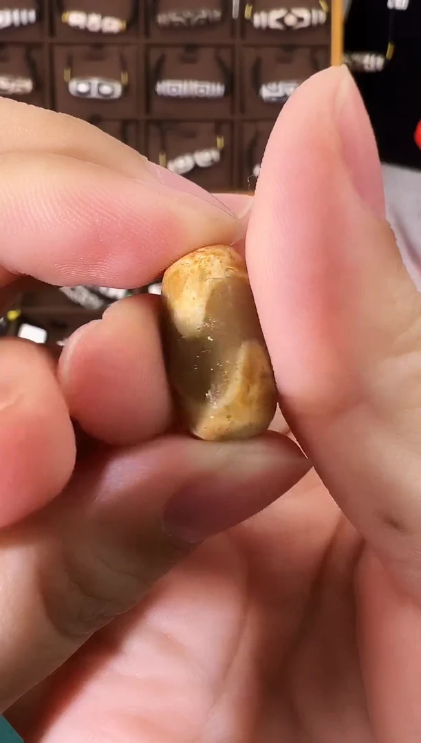 玛瑙/玉髓（覆膜）颈饰未镶嵌50（微瑕随机发货）