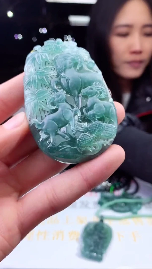 未镶嵌定制翡翠天然A货翡翠拍一发一