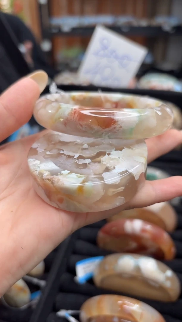 未镶嵌手镯石英质玉C212(61圈赠送镯心)