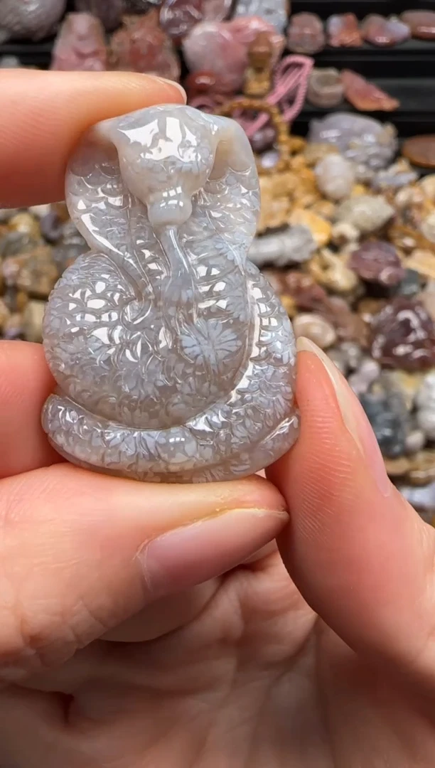 【闪购商品】硅化珊瑚（珊瑚玉）颈饰未镶嵌589