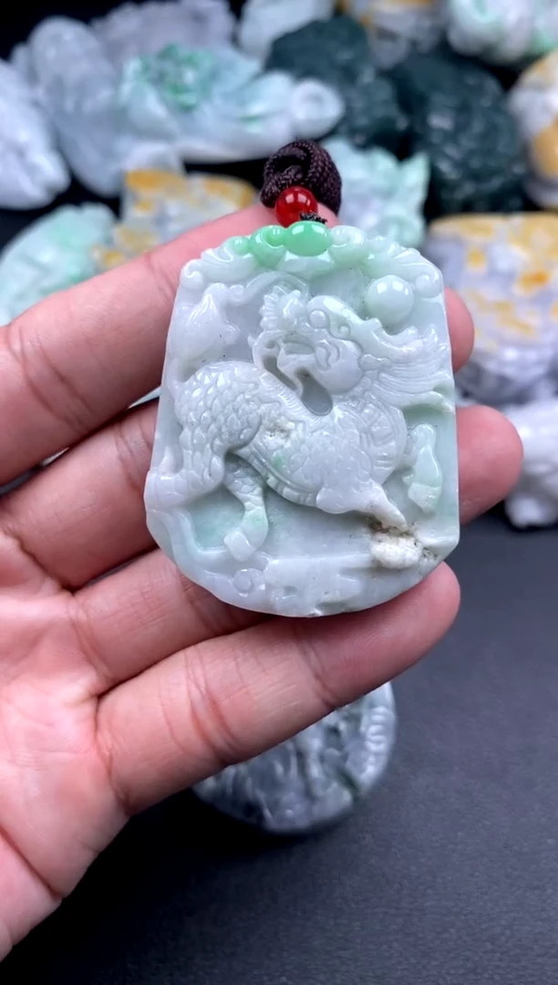 吊坠(不含链)未镶嵌翡翠1