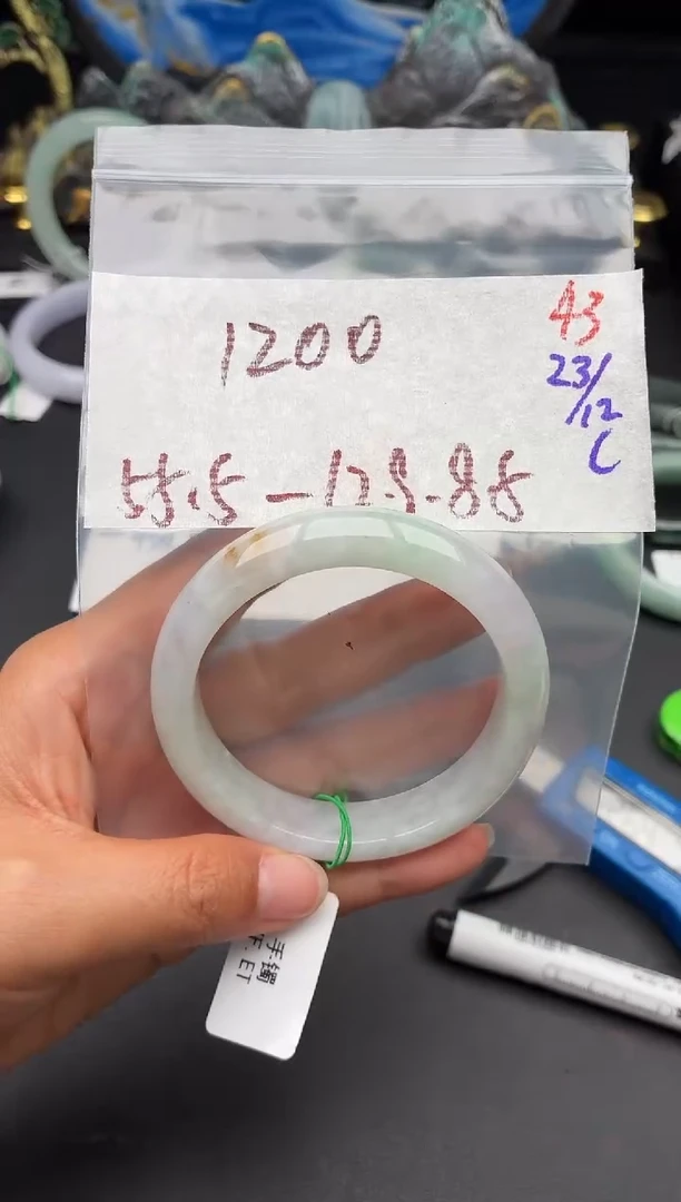 未镶嵌定制翡翠毛货需精细抛光多样性发1件43