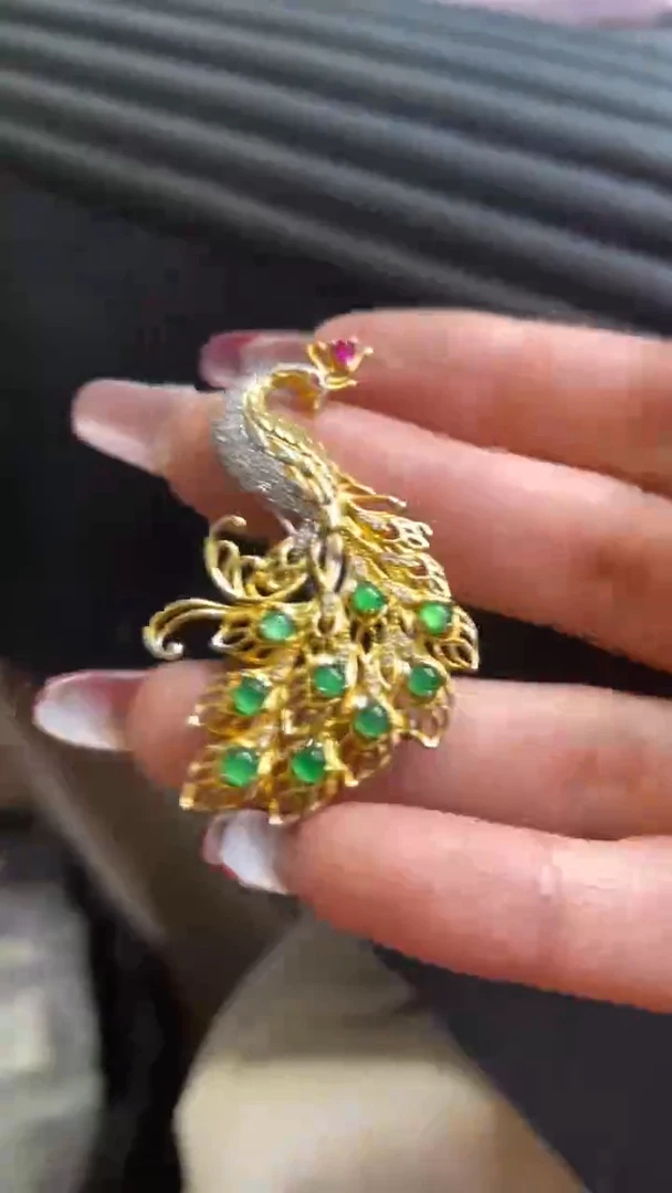 【闪购商品】翡翠颈饰未镶嵌      *194