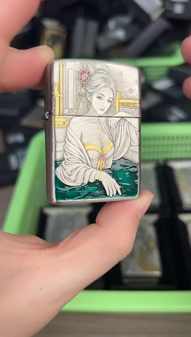 铜贵妃出浴-3D盔甲熏银鎏金珐琅彩