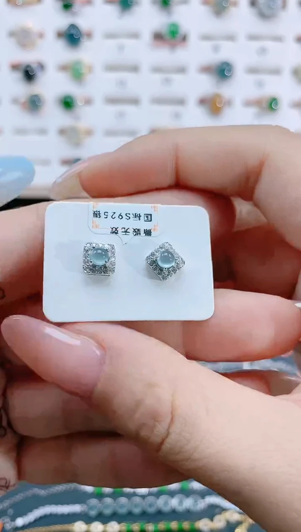 翡翠银S925镶嵌耳饰天然翡翠