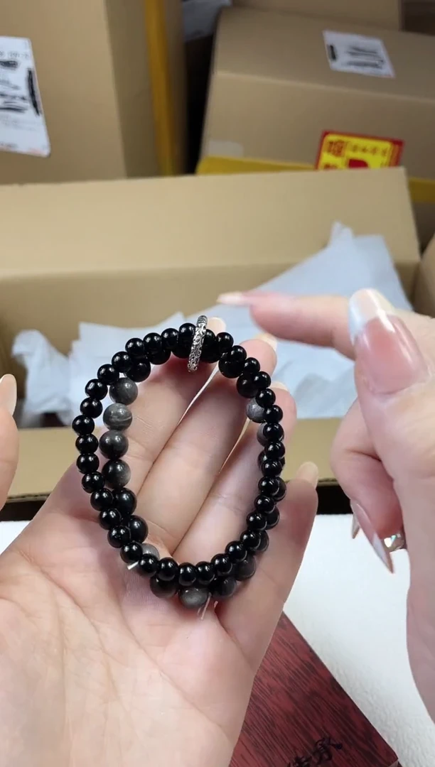 非洲檀香其他精美手串 无礼盒 多发性其一