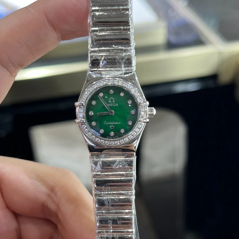 99新 Omega/欧米茄 星座石英腕表22.5mm后钻/公价85999/w12865