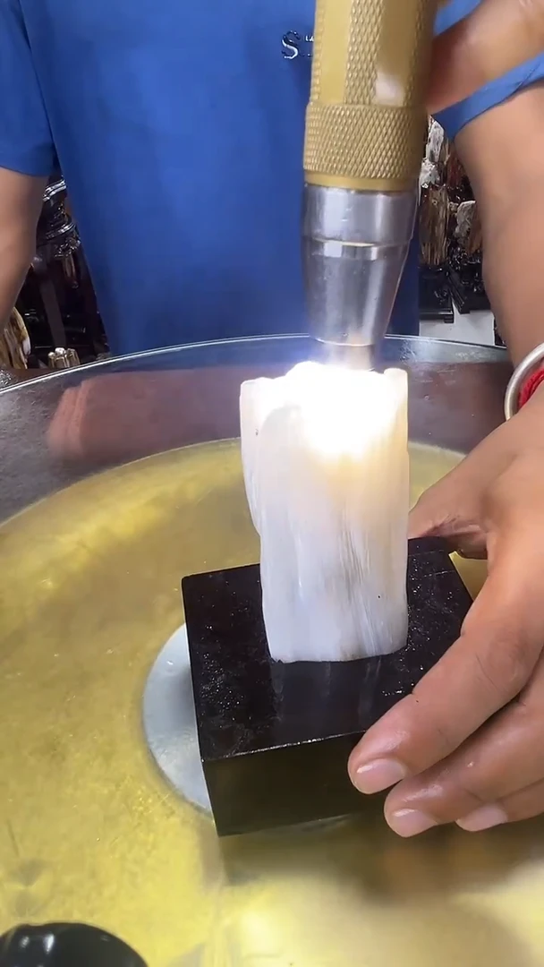 缅甸天然树化玉摆件