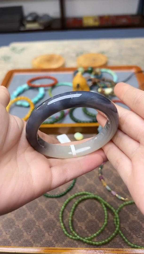 未镶嵌手镯和田玉和田玉手镯56#YR