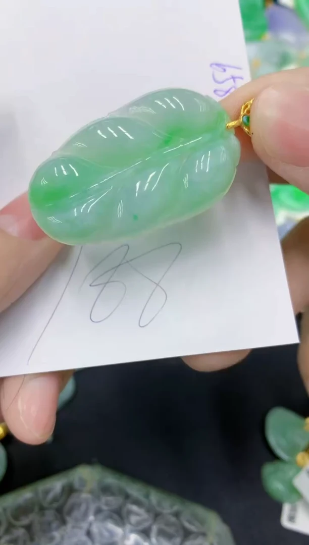 颈饰未镶嵌翡翠111111111111111