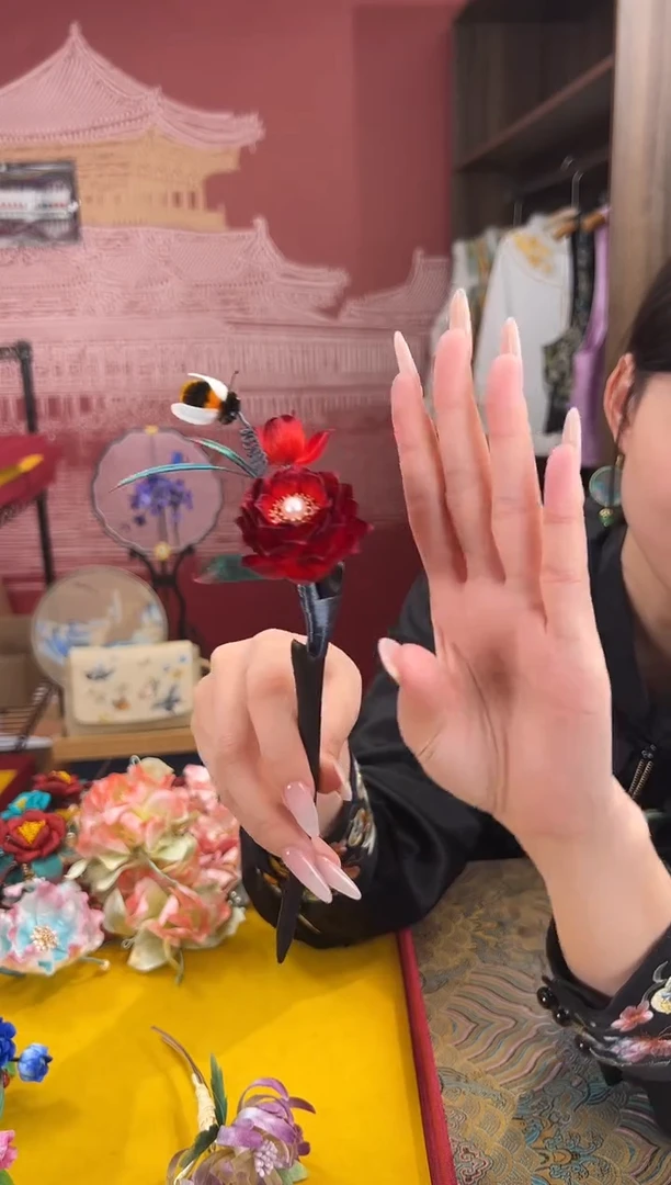 【闪购商品】刺绣非遗绒花（发饰）