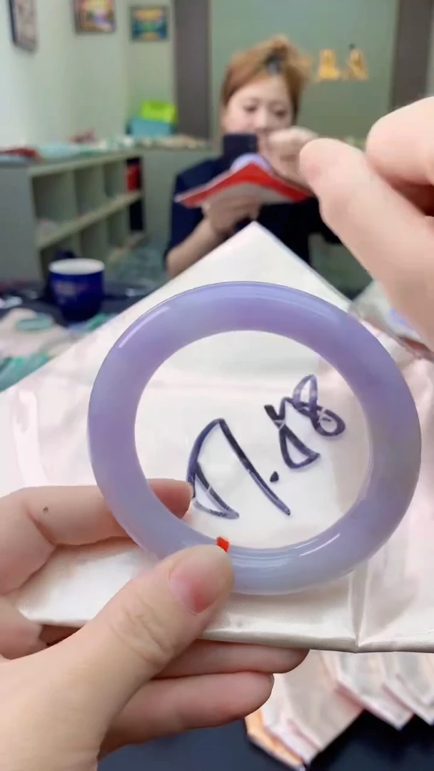 翡翠手镯未镶嵌0130282927