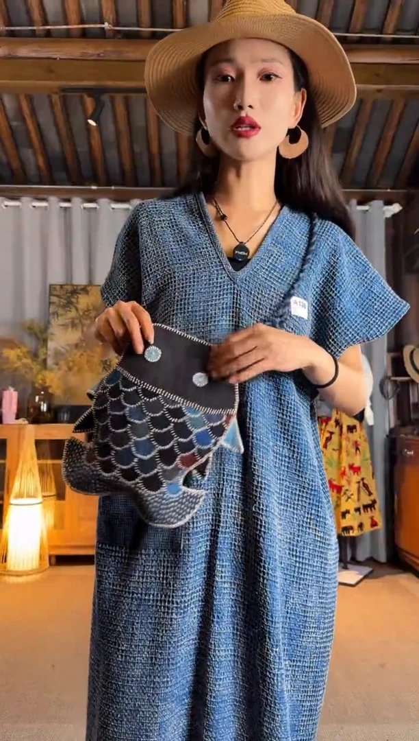 设计师款小鱼包包