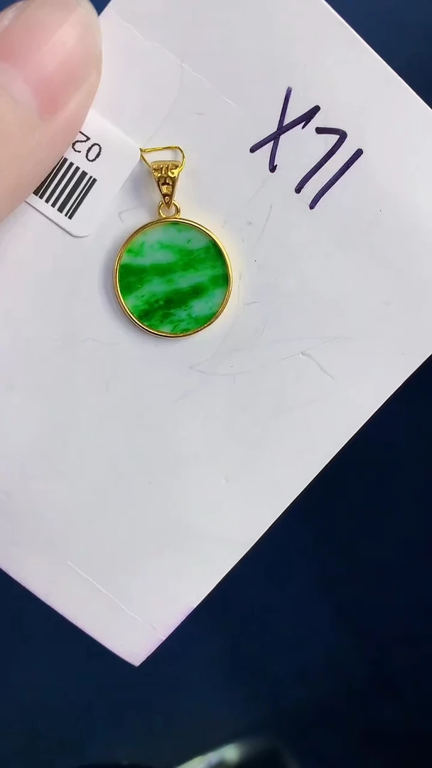 颈饰未镶嵌翡翠天然翡翠缅甸A货